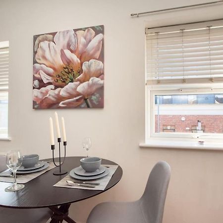 Watford Central Serviced Apartments 2 Dış mekan fotoğraf