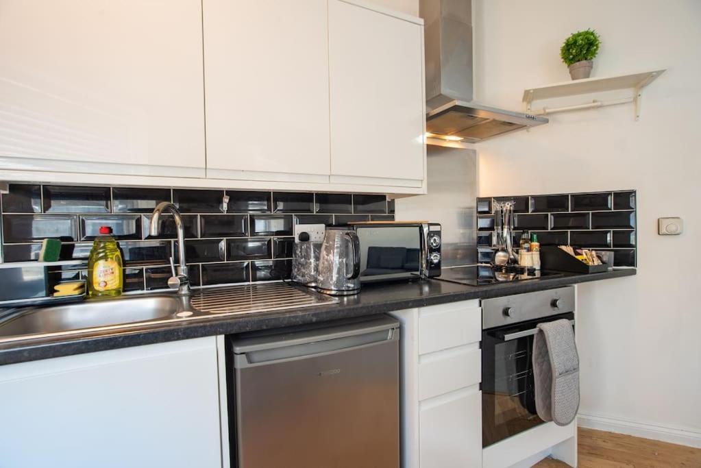 Watford Central Serviced Apartments 2 Dış mekan fotoğraf