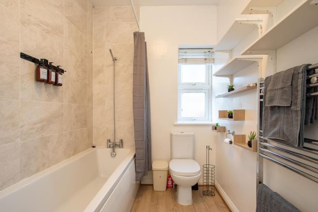Watford Central Serviced Apartments 2 Dış mekan fotoğraf