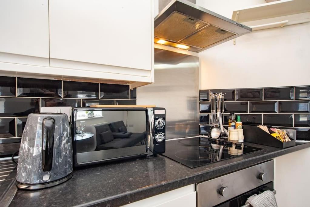 Watford Central Serviced Apartments 2 Dış mekan fotoğraf